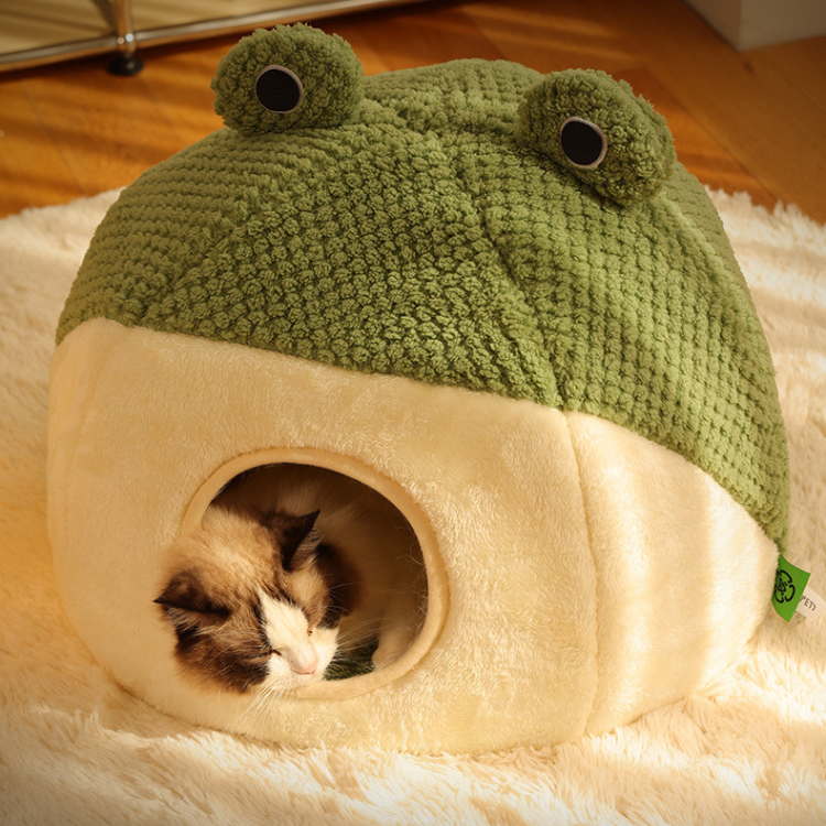カエル型の囲い付き屋根付き猫ベッドペットハウス