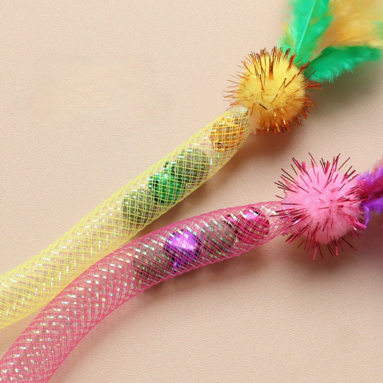猫のおもちゃ 噛むキャットニップボール 猫の羽根のおもちゃ
