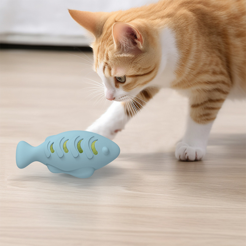 Fish Design Interactive Cat Toy