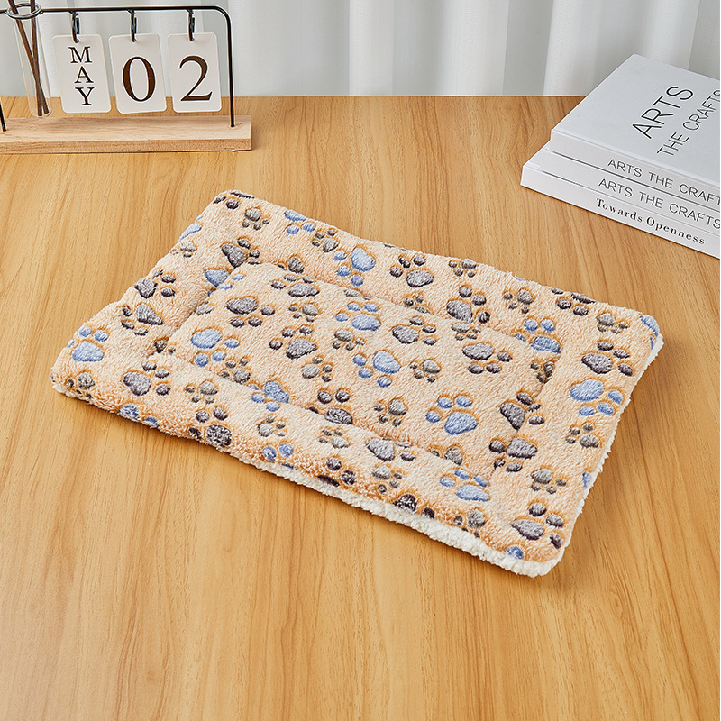 Plush Fleece Sofa Cat Bed Mat
