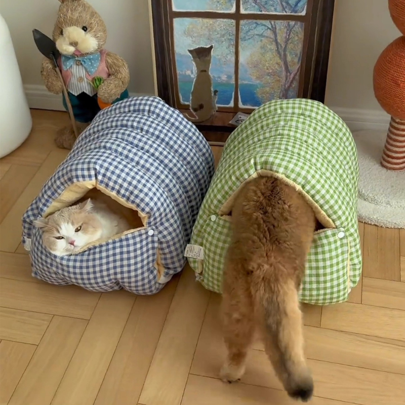 Winter Warm Semi-enclosed Cat Bed