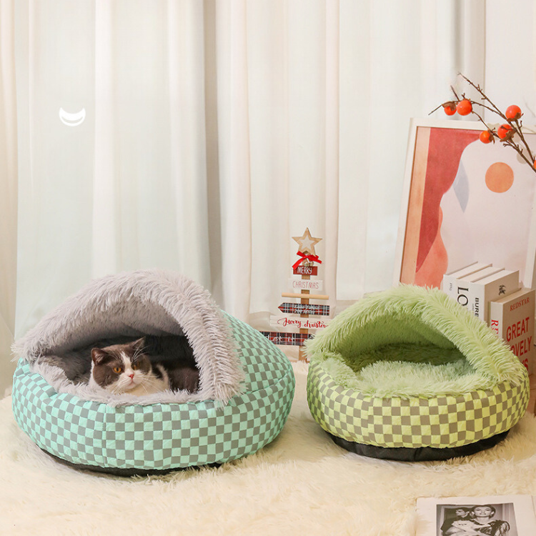 Winter Warm Pet Semi-Enclosed Cat Bed