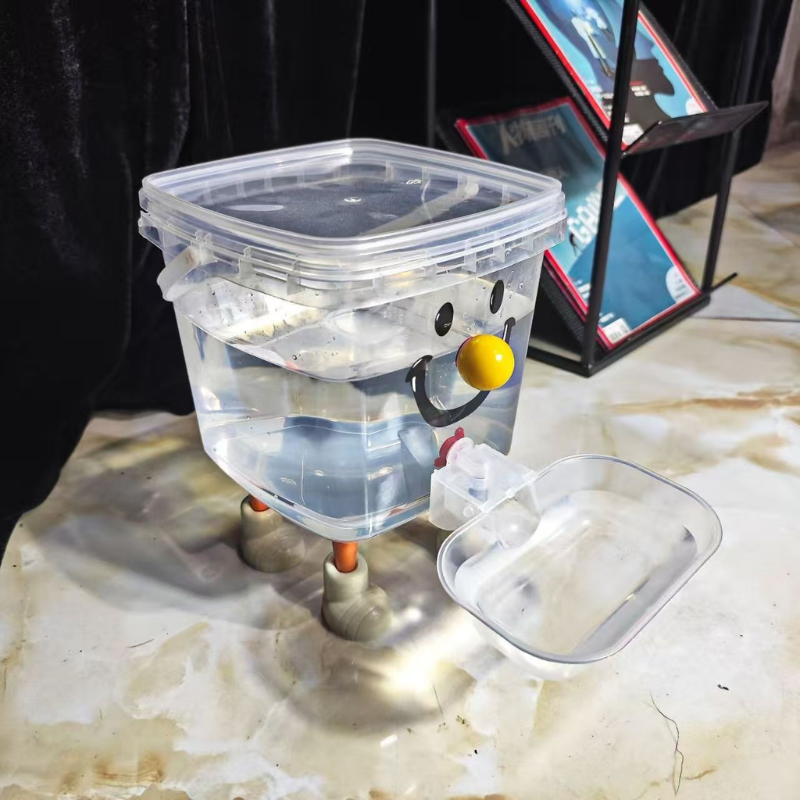 Pet Water Dispenser Cat Automatic Feeding Bucket