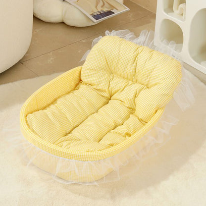 Cozy Warm Oval Lace Cat Bed