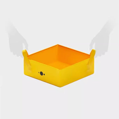 Carry handles on the foldable cat litter box